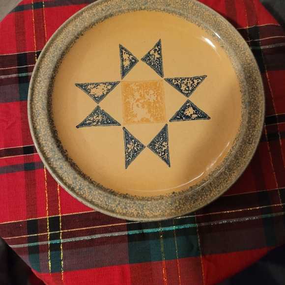 - Pfaltzgraff America Folk Art - 3 Star Plates - Picture 2 of 5